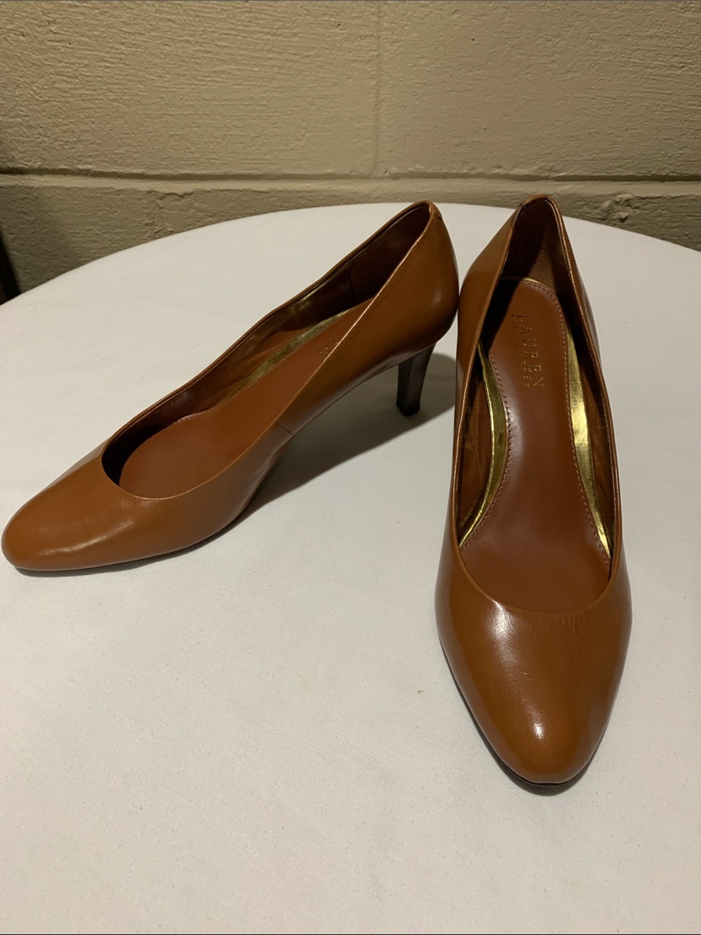 Lauren Ralph Lauren Cognac Leather Pointed-Toe Pumps